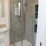 Ballyconnery Bliss בית נופש דנגרבן
